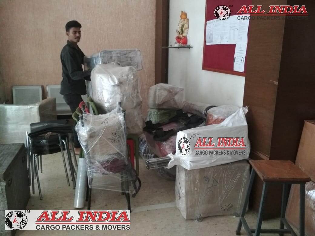 Household shifting service
